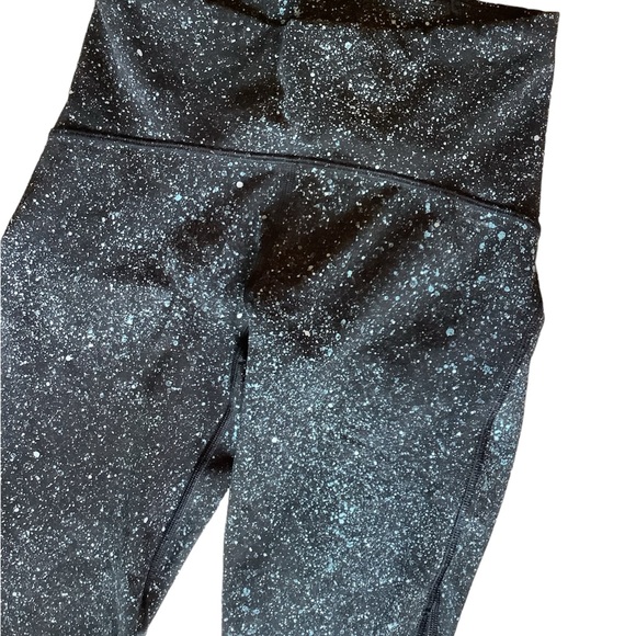 Lululemon Train Times 7/8 Pant 25” - Picture 7 of 10